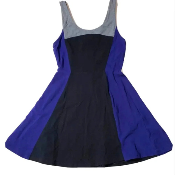 EXPRESS Women’s M Blue/Black/Gray Color Block Sleeveless Fit & Flare Mini Dress - Picture 1 of 10